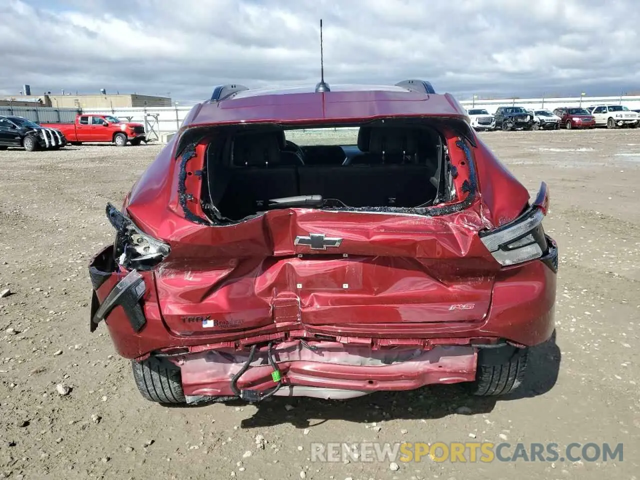 6 Photograph of a damaged car KL77LJE27RC007655 CHEVROLET TRAX 2RS 2024