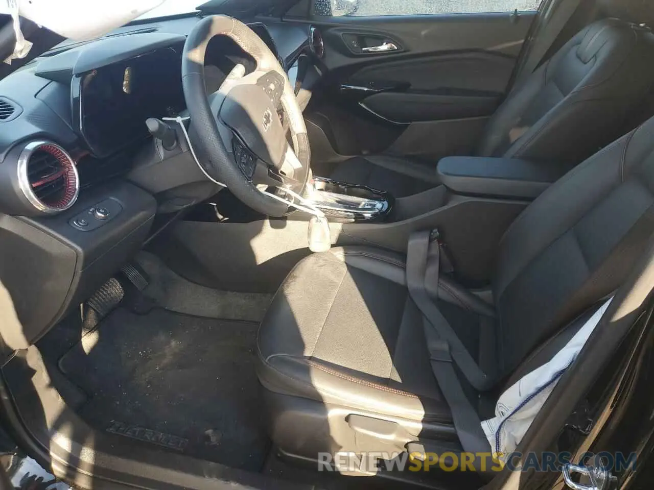 7 Photograph of a damaged car KL77LJE27RC088754 CHEVROLET TRAX 2RS 2024