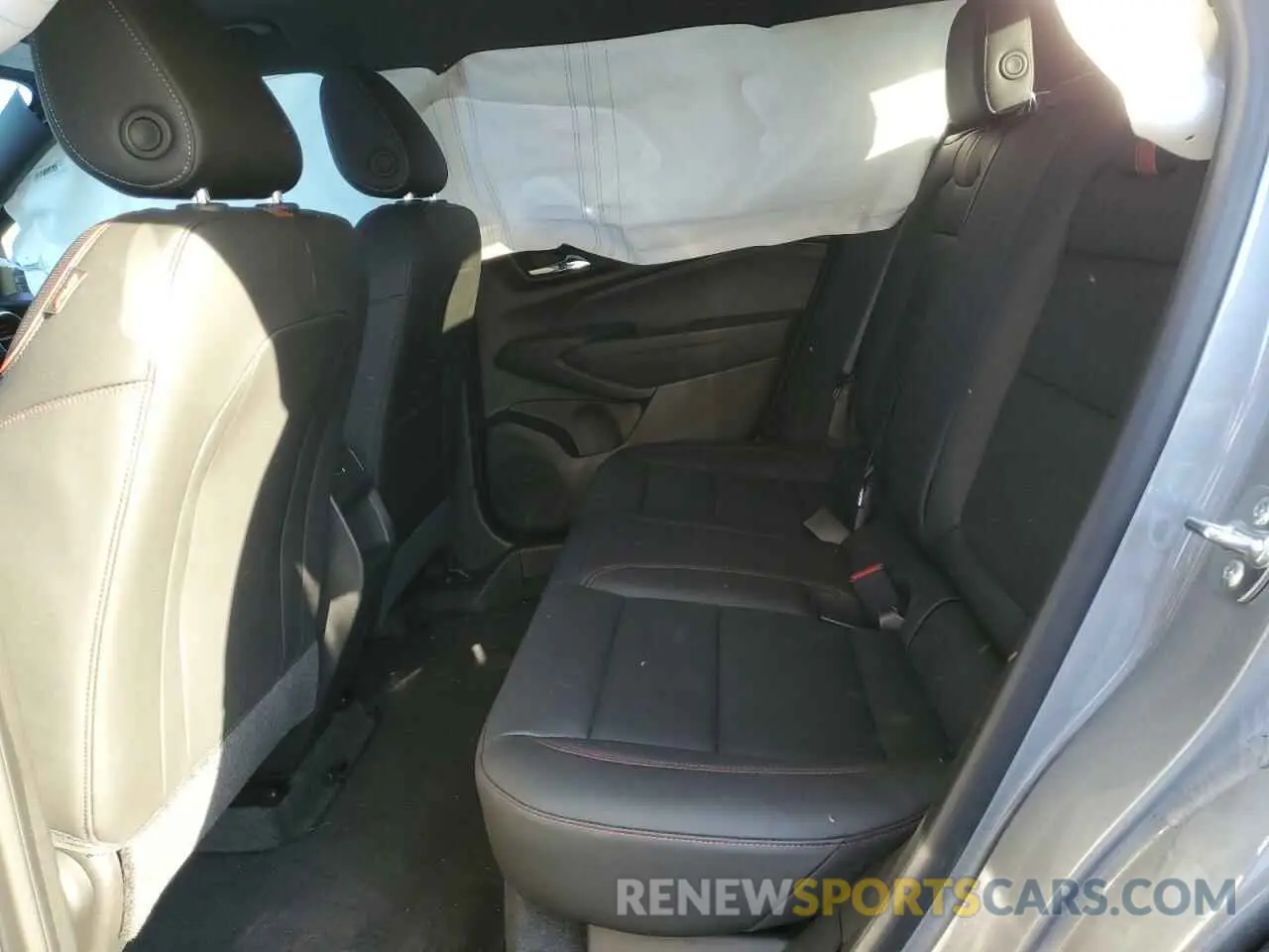11 Photograph of a damaged car KL77LJE27RC206852 CHEVROLET TRAX 2RS 2024