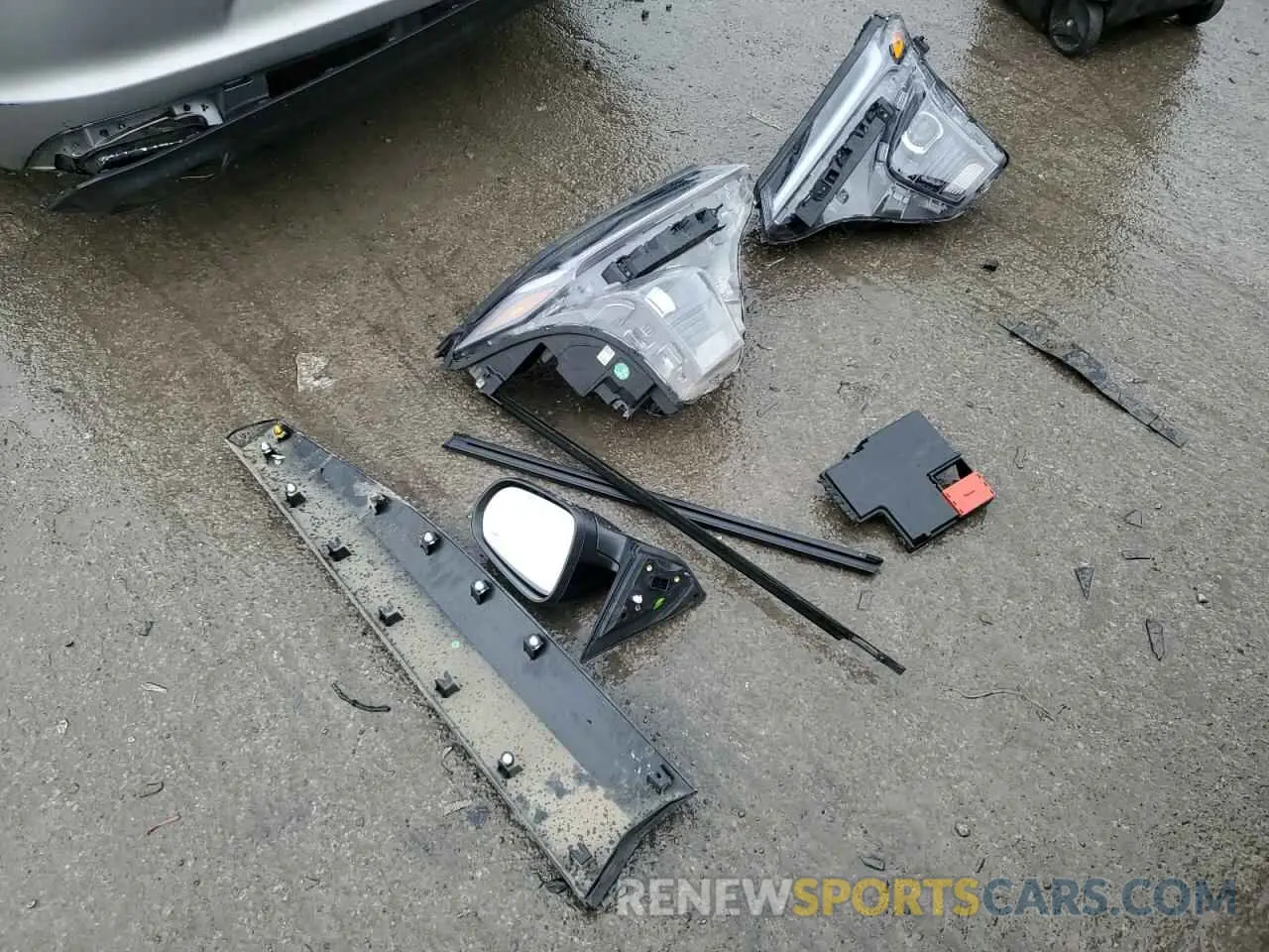 13 Photograph of a damaged car KL77LJE2XRC005060 CHEVROLET TRAX 2RS 2024