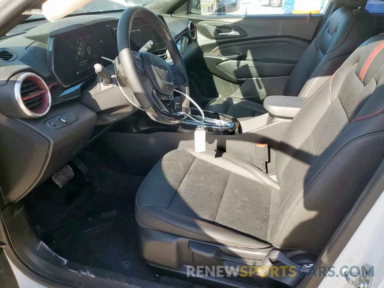 7 Photograph of a damaged car KL77LJEP2SC032433 CHEVROLET TRAX 2RS 2025
