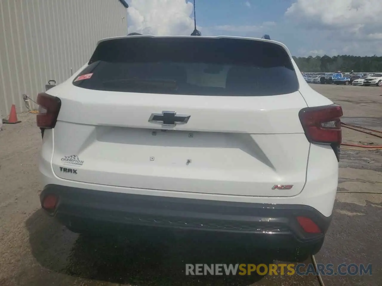 6 Photograph of a damaged car KL77LJEP7SC032086 CHEVROLET TRAX 2RS 2025