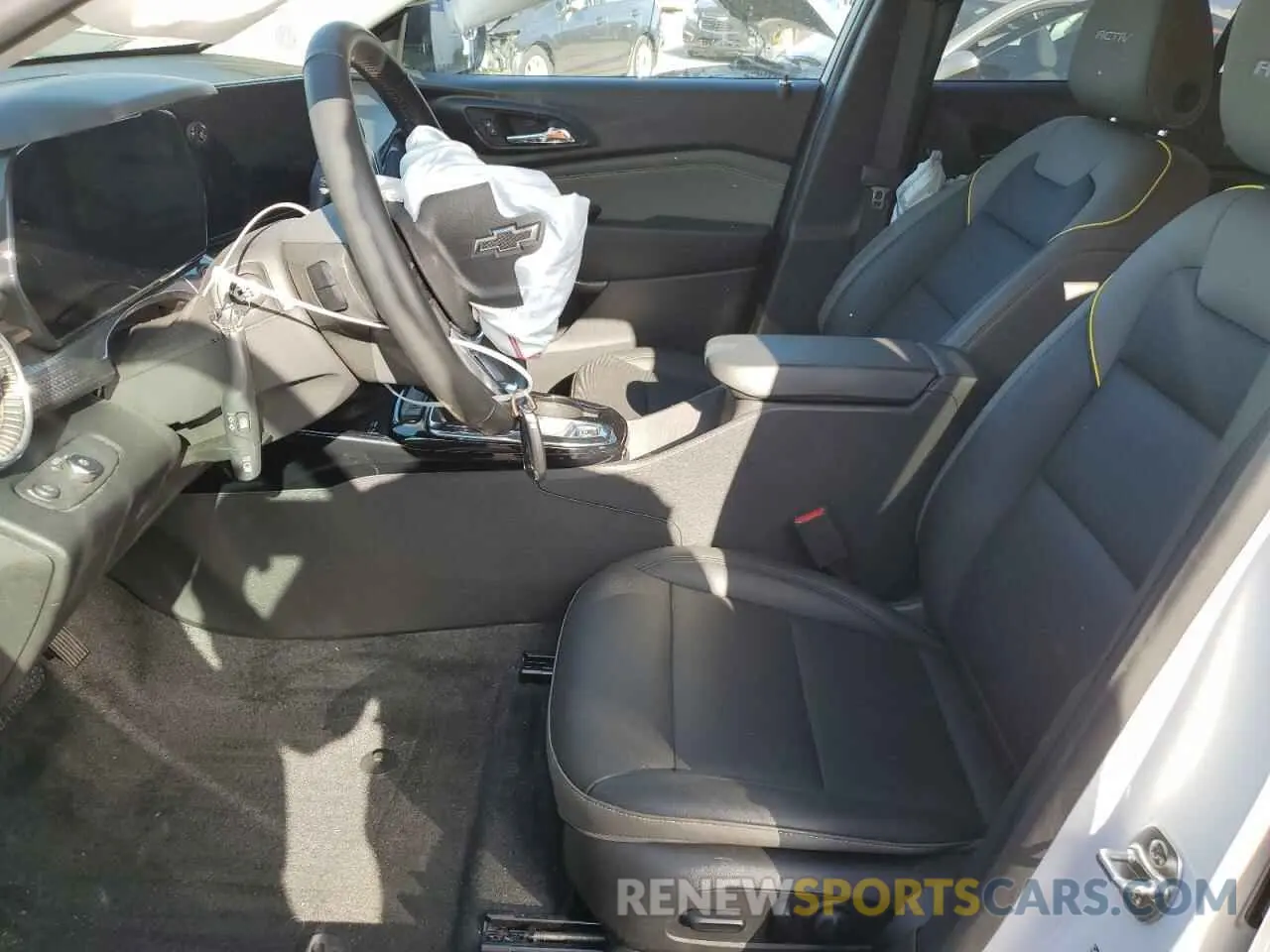 7 Photograph of a damaged car KL77LKE21RC229663 CHEVROLET TRAX ACTIV 2024