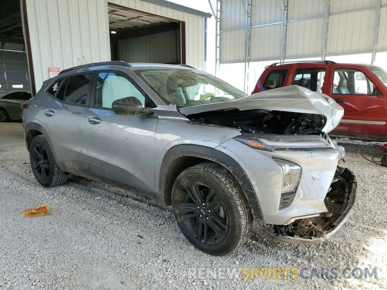 4 Photograph of a damaged car KL77LKE22RC230613 CHEVROLET TRAX ACTIV 2024