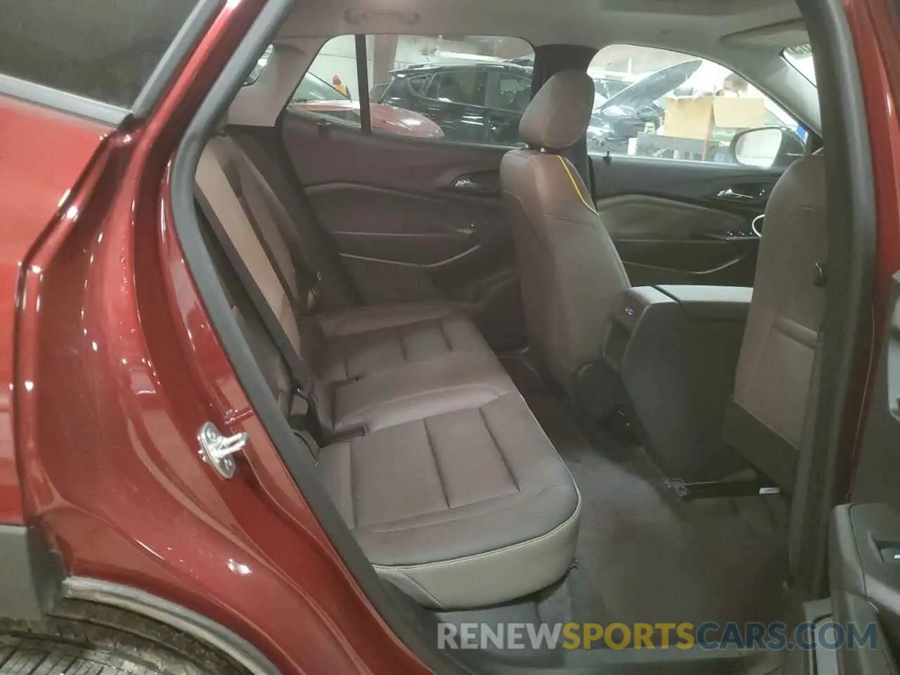 11 Photograph of a damaged car KL77LKE25RC162193 CHEVROLET TRAX ACTIV 2024