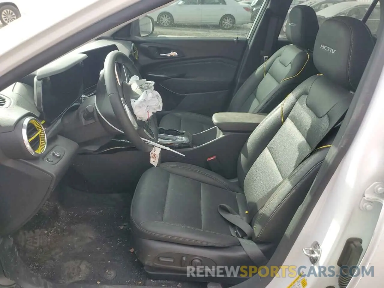 7 Photograph of a damaged car KL77LKE26RC087469 CHEVROLET TRAX ACTIV 2024