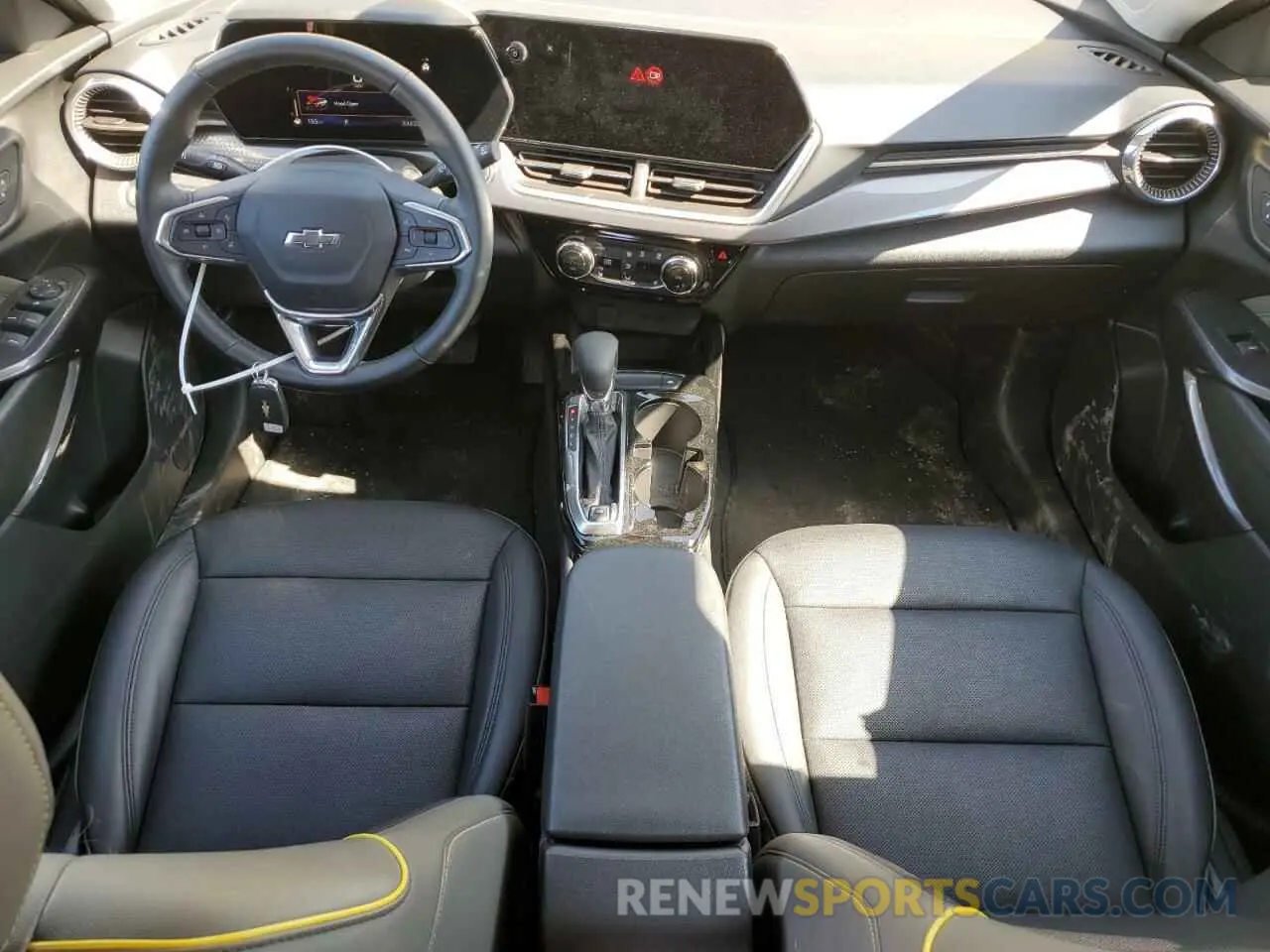 8 Photograph of a damaged car KL77LKE28RC062833 CHEVROLET TRAX ACTIV 2024