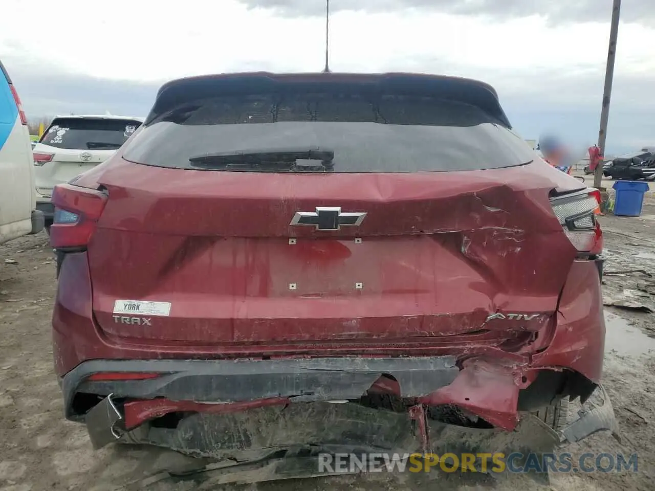 6 Photograph of a damaged car KL77LKE2XRC231184 CHEVROLET TRAX ACTIV 2024