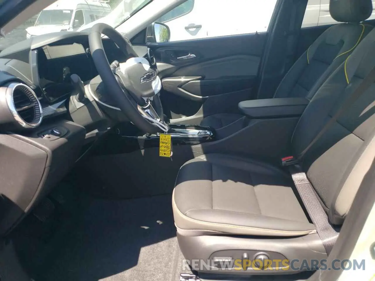 7 Photograph of a damaged car KL77LKEP0SC141012 CHEVROLET TRAX ACTIV 2025