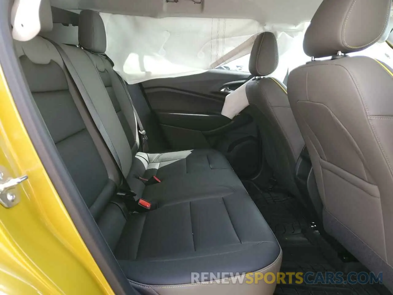 10 Photograph of a damaged car KL77LKEP2SC110862 CHEVROLET TRAX ACTIV 2025