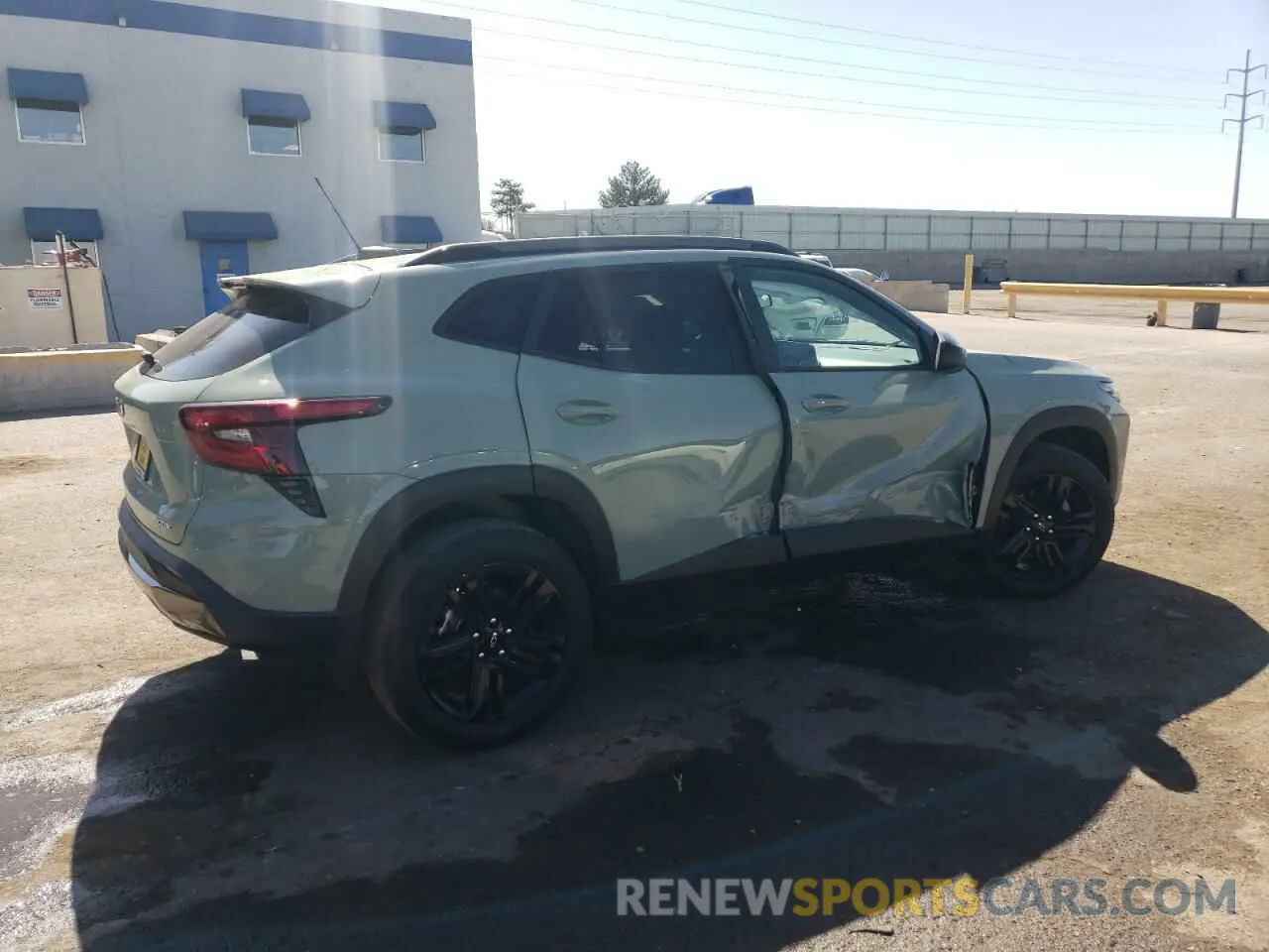 3 Photograph of a damaged car KL77LKEP2SC153050 CHEVROLET TRAX ACTIV 2025