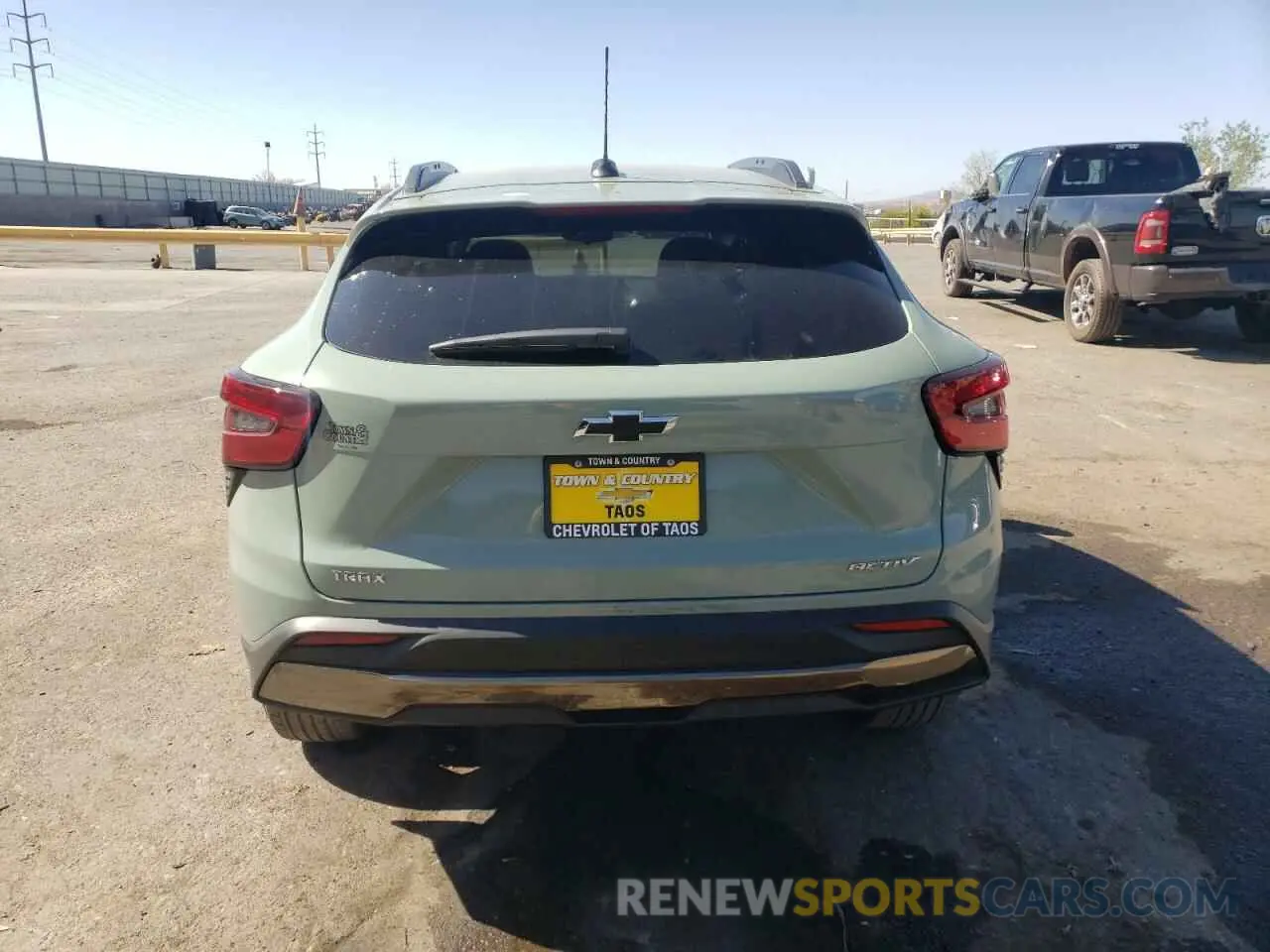 6 Photograph of a damaged car KL77LKEP2SC153050 CHEVROLET TRAX ACTIV 2025