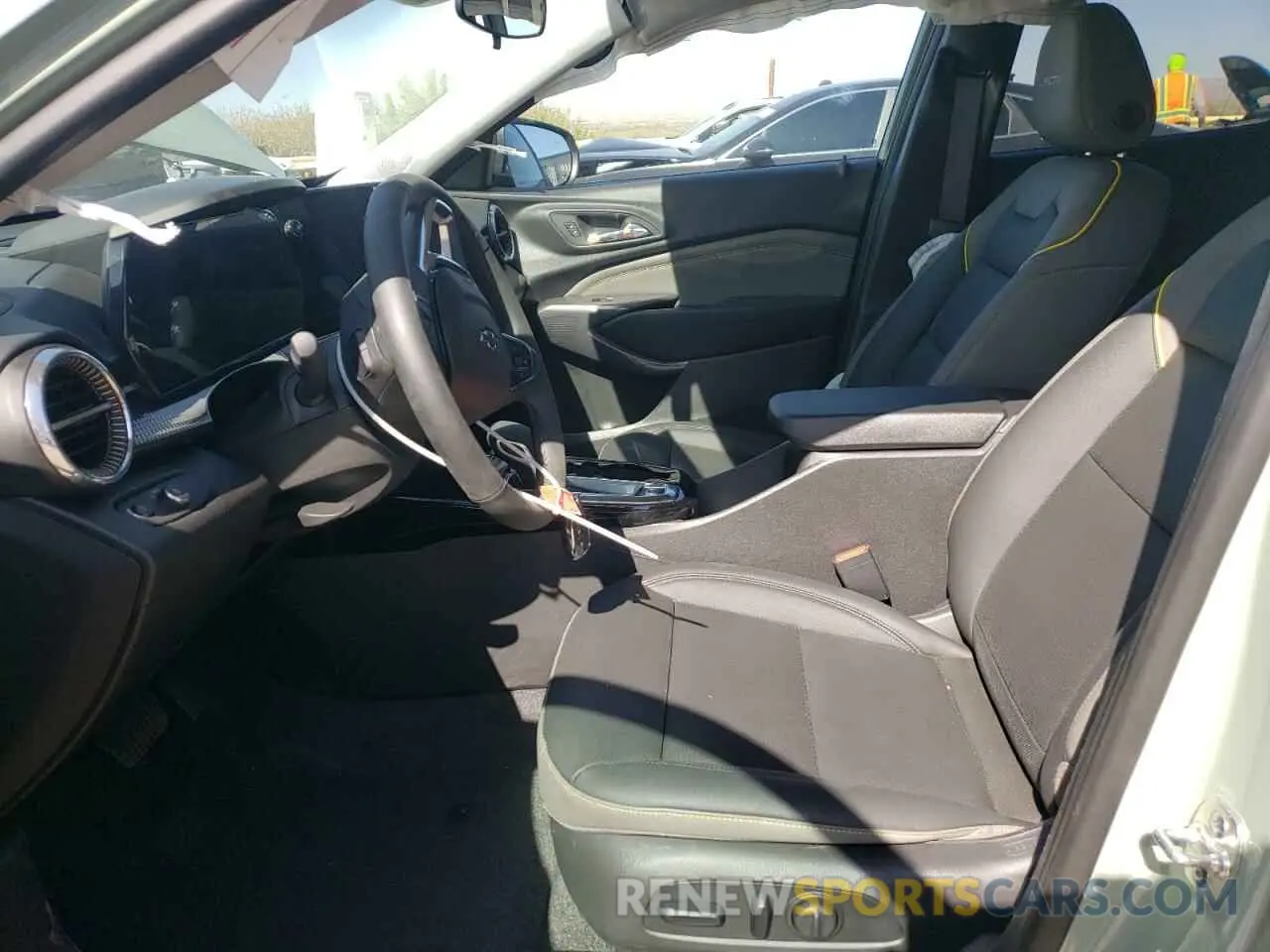 7 Photograph of a damaged car KL77LKEP2SC153050 CHEVROLET TRAX ACTIV 2025
