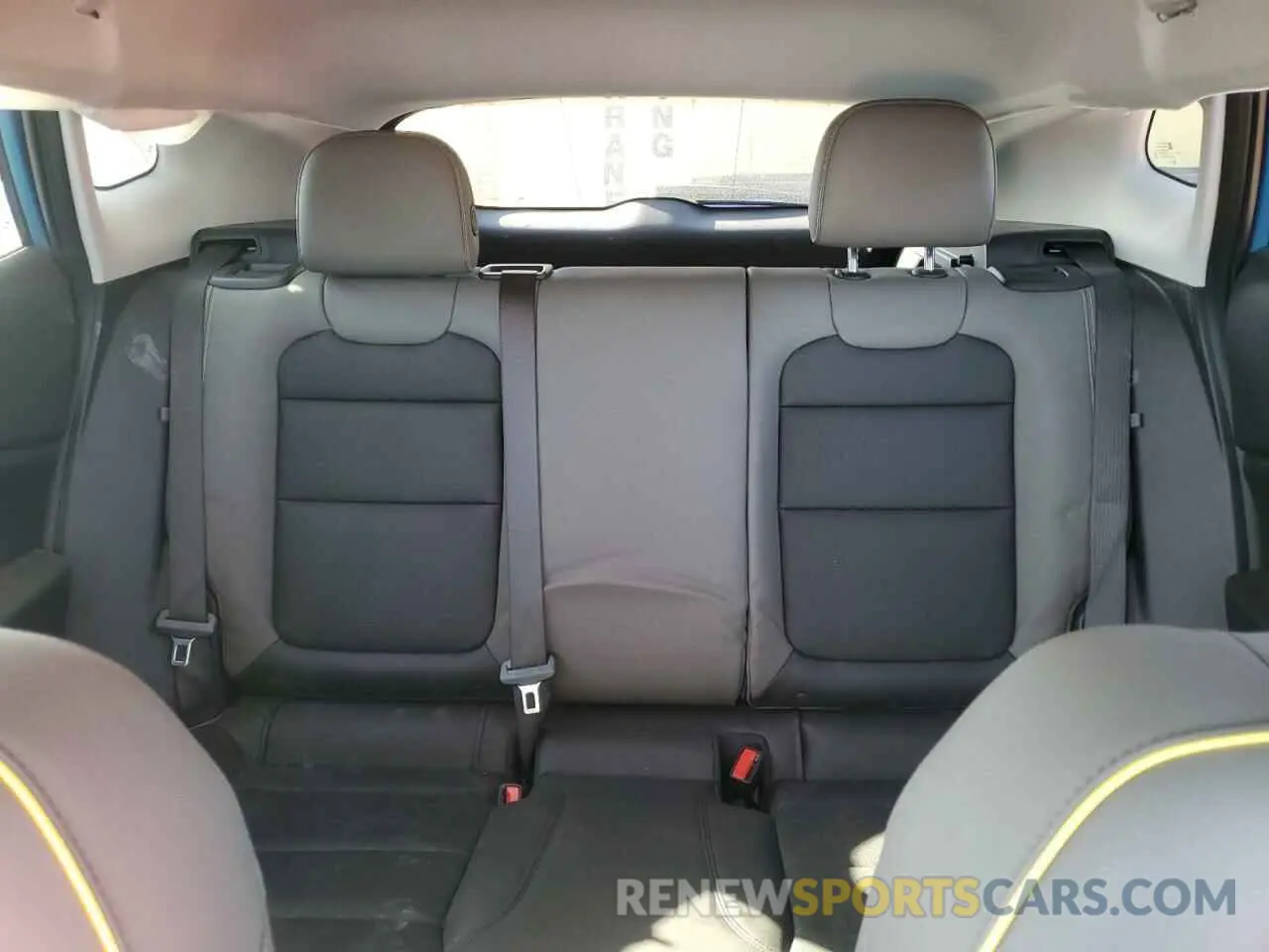 10 Photograph of a damaged car KL77LKEP3SC089987 CHEVROLET TRAX ACTIV 2025