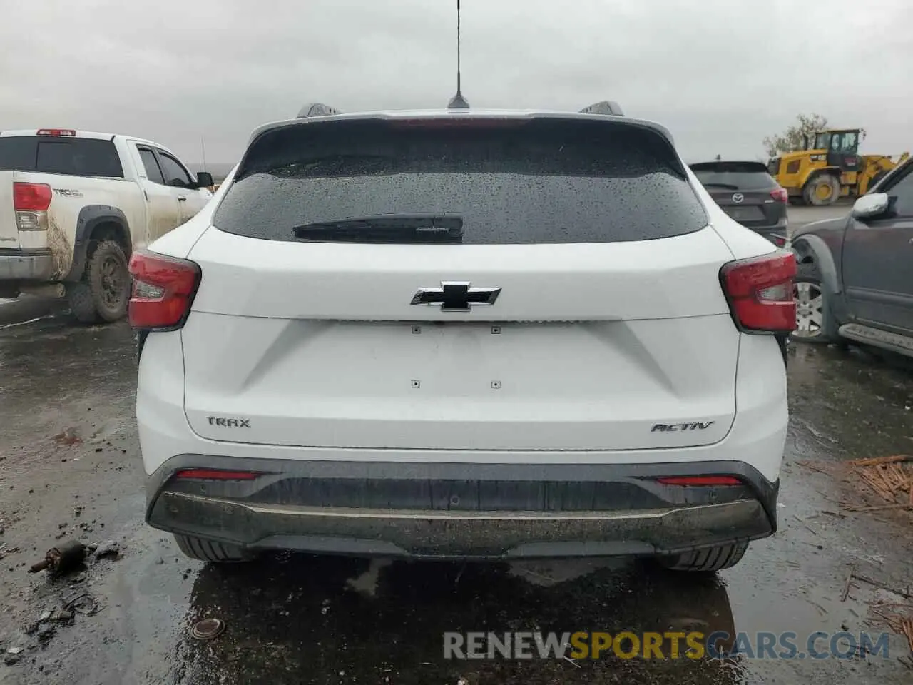 6 Photograph of a damaged car KL77LKEP4SC035081 CHEVROLET TRAX ACTIV 2025