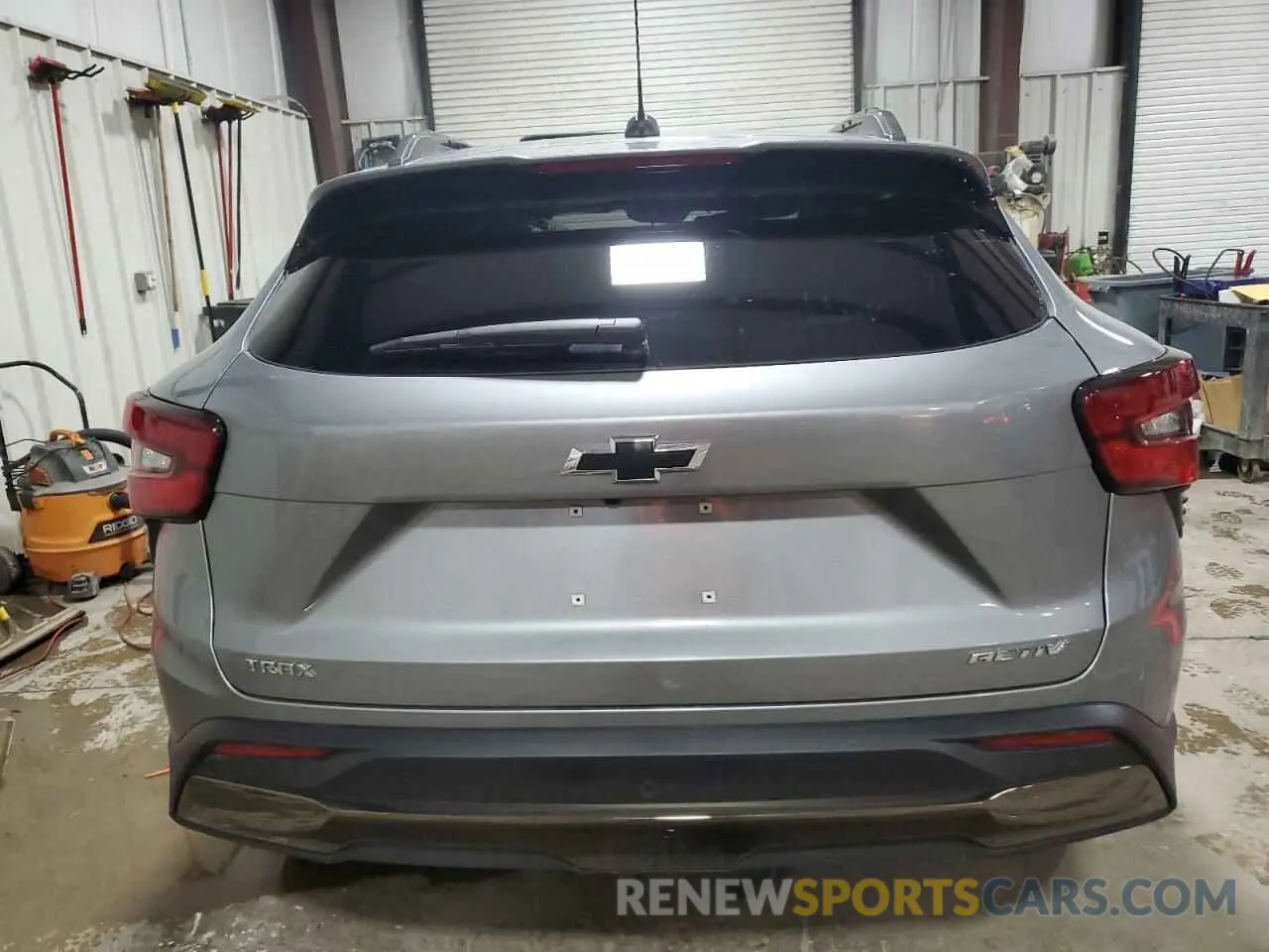 6 Photograph of a damaged car KL77LKEP4SC169704 CHEVROLET TRAX ACTIV 2025