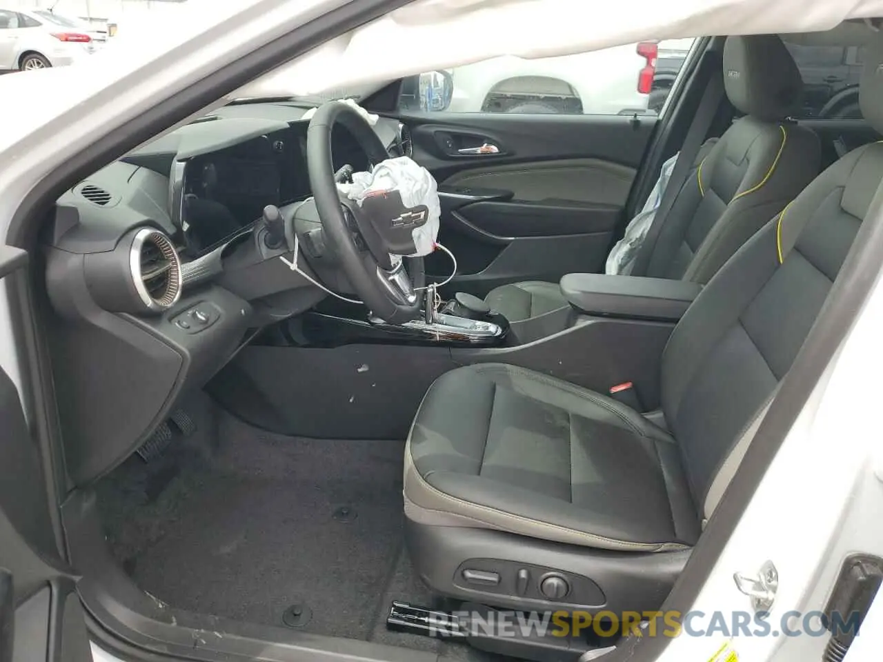 7 Photograph of a damaged car KL77LKEP6SC152693 CHEVROLET TRAX ACTIV 2025
