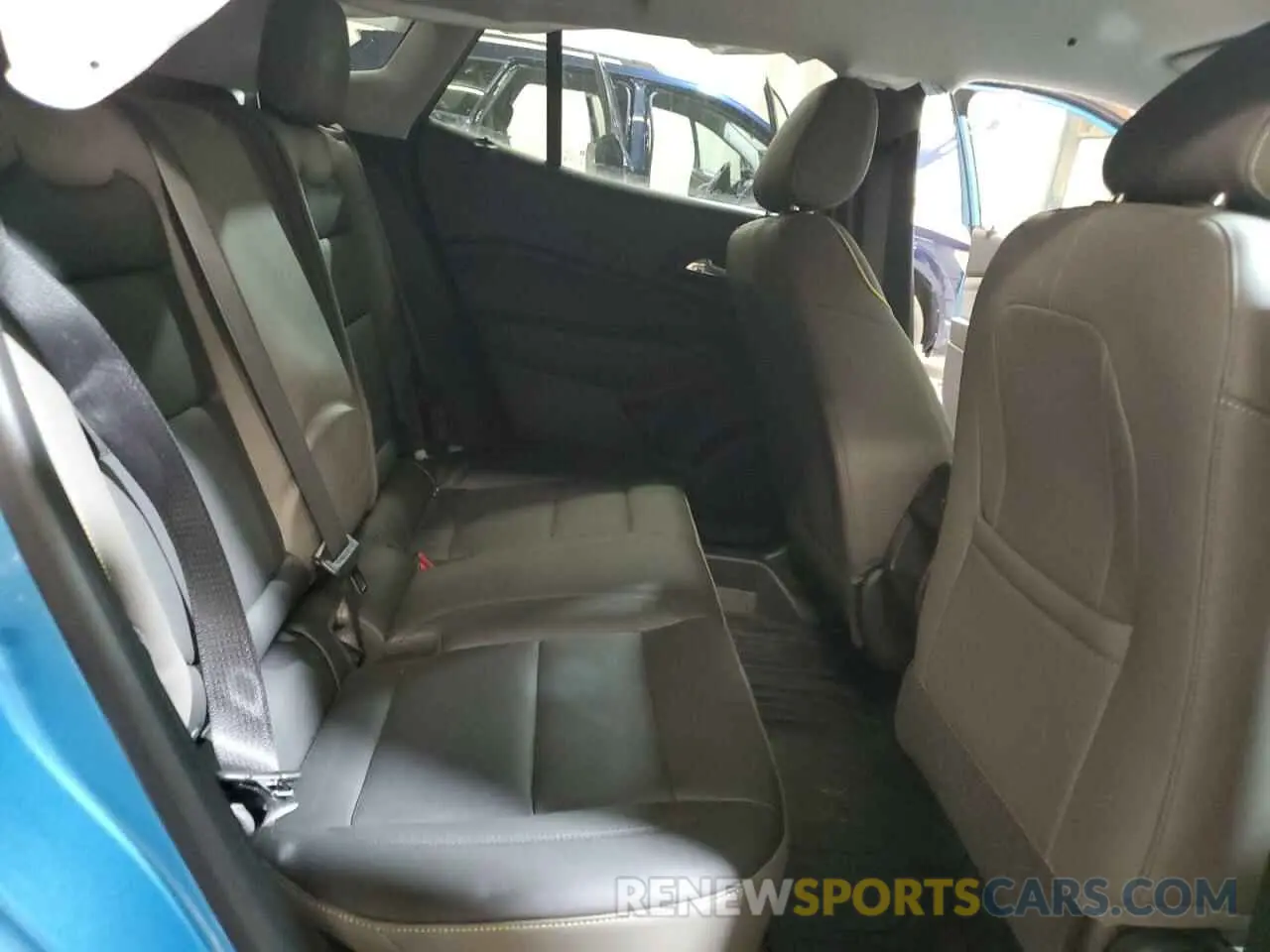 12 Photograph of a damaged car KL77LKEP7SC039044 CHEVROLET TRAX ACTIV 2025