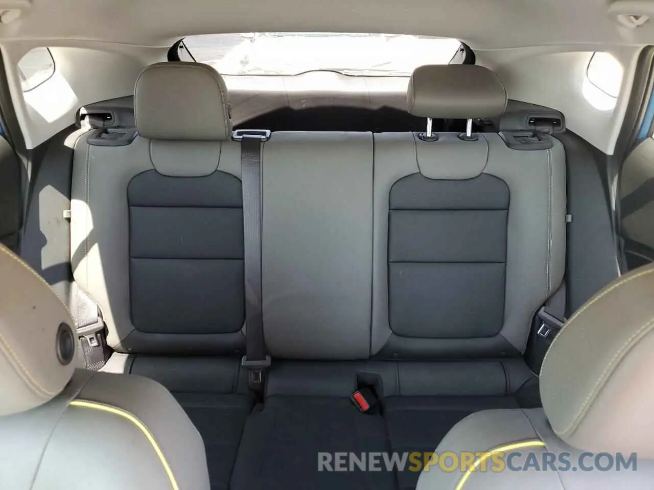 10 Photograph of a damaged car KL77LKEP8SC029218 CHEVROLET TRAX ACTIV 2025