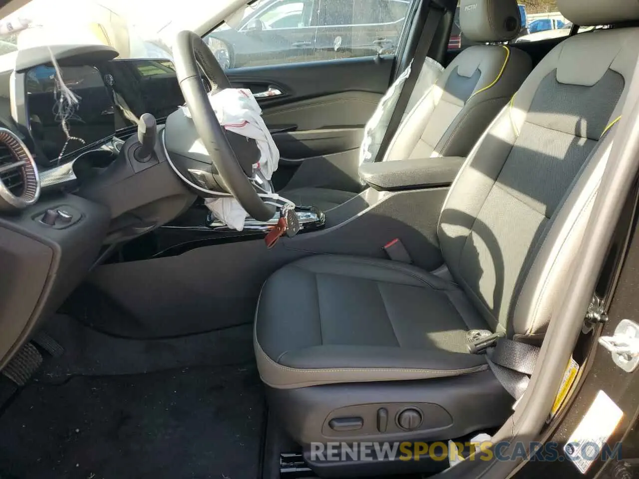 7 Photograph of a damaged car KL77LKEP9SC098581 CHEVROLET TRAX ACTIV 2025