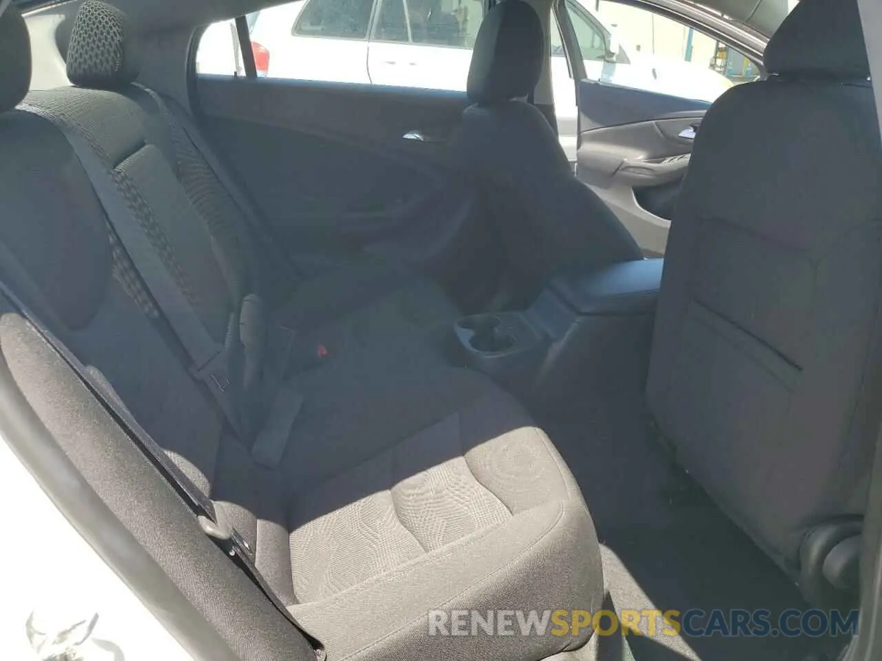 10 Photograph of a damaged car 1G1RC6S50KU106785 CHEVROLET VOLT 2019