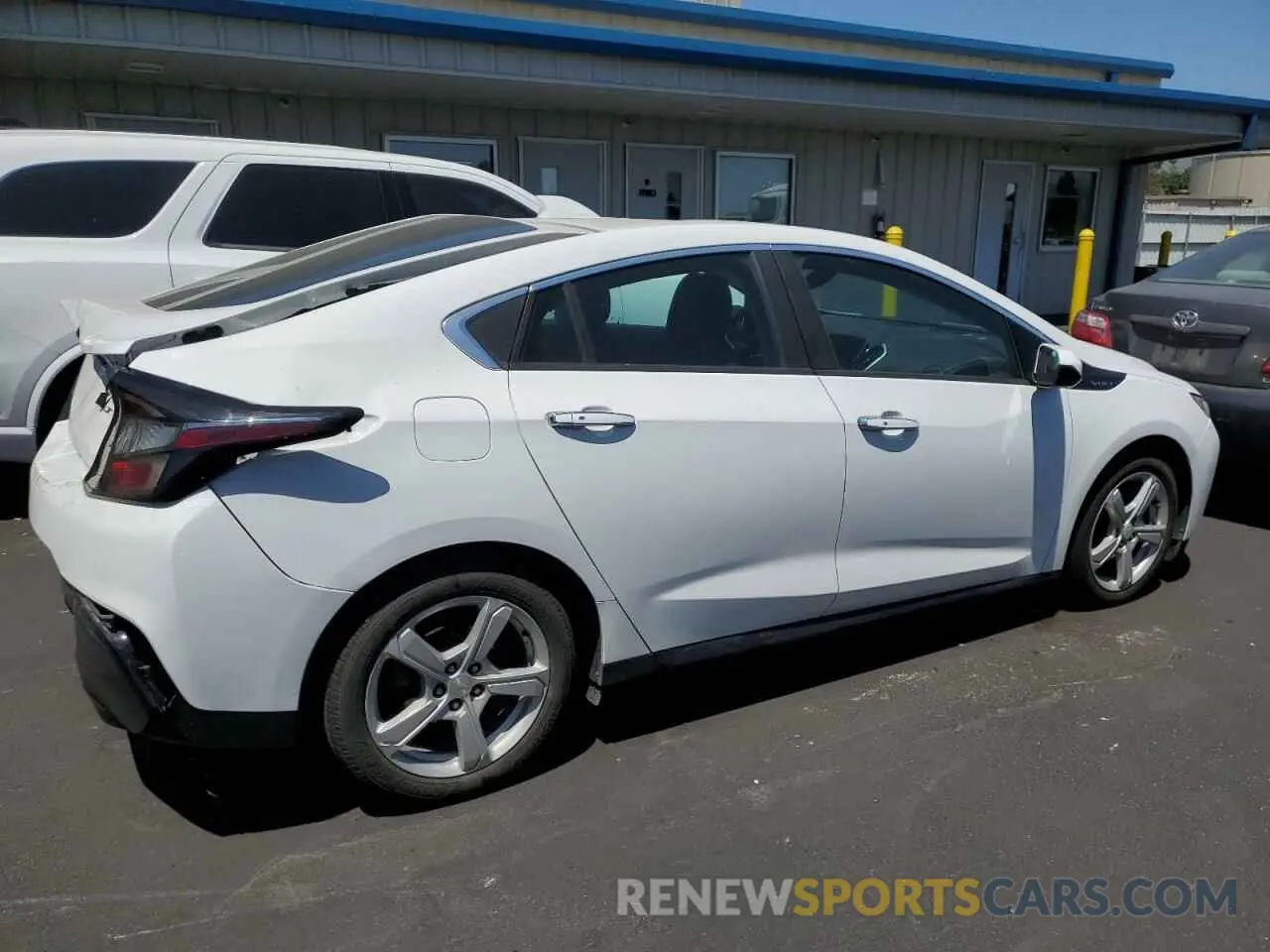 3 Photograph of a damaged car 1G1RC6S50KU106785 CHEVROLET VOLT 2019