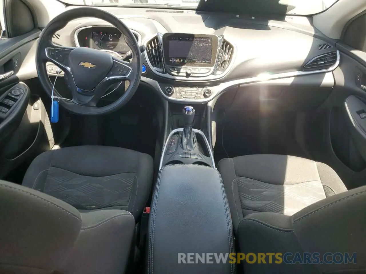 8 Photograph of a damaged car 1G1RC6S50KU106785 CHEVROLET VOLT 2019