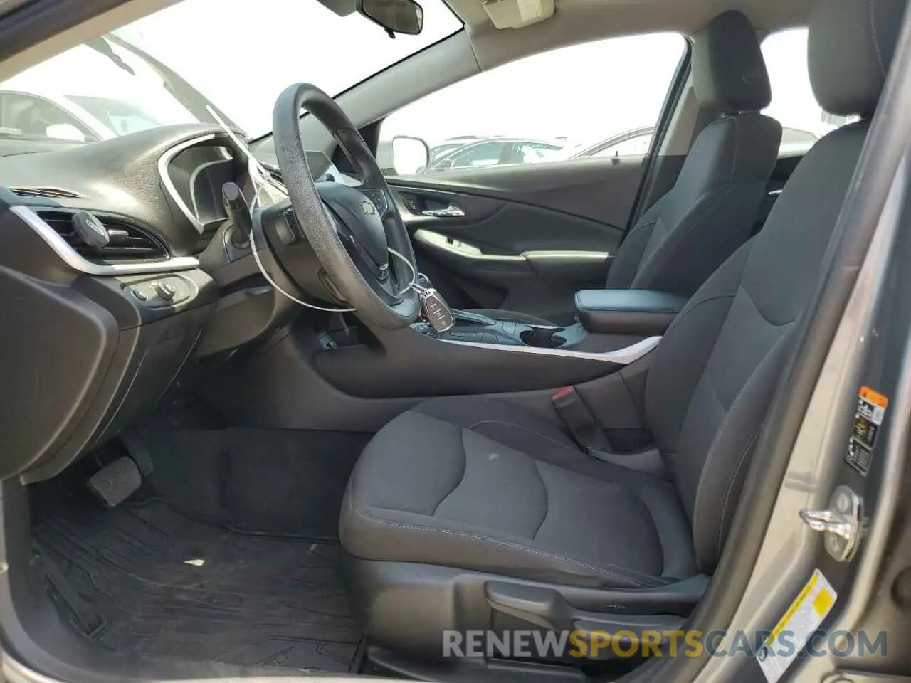 7 Photograph of a damaged car 1G1RC6S50KU117141 CHEVROLET VOLT 2019