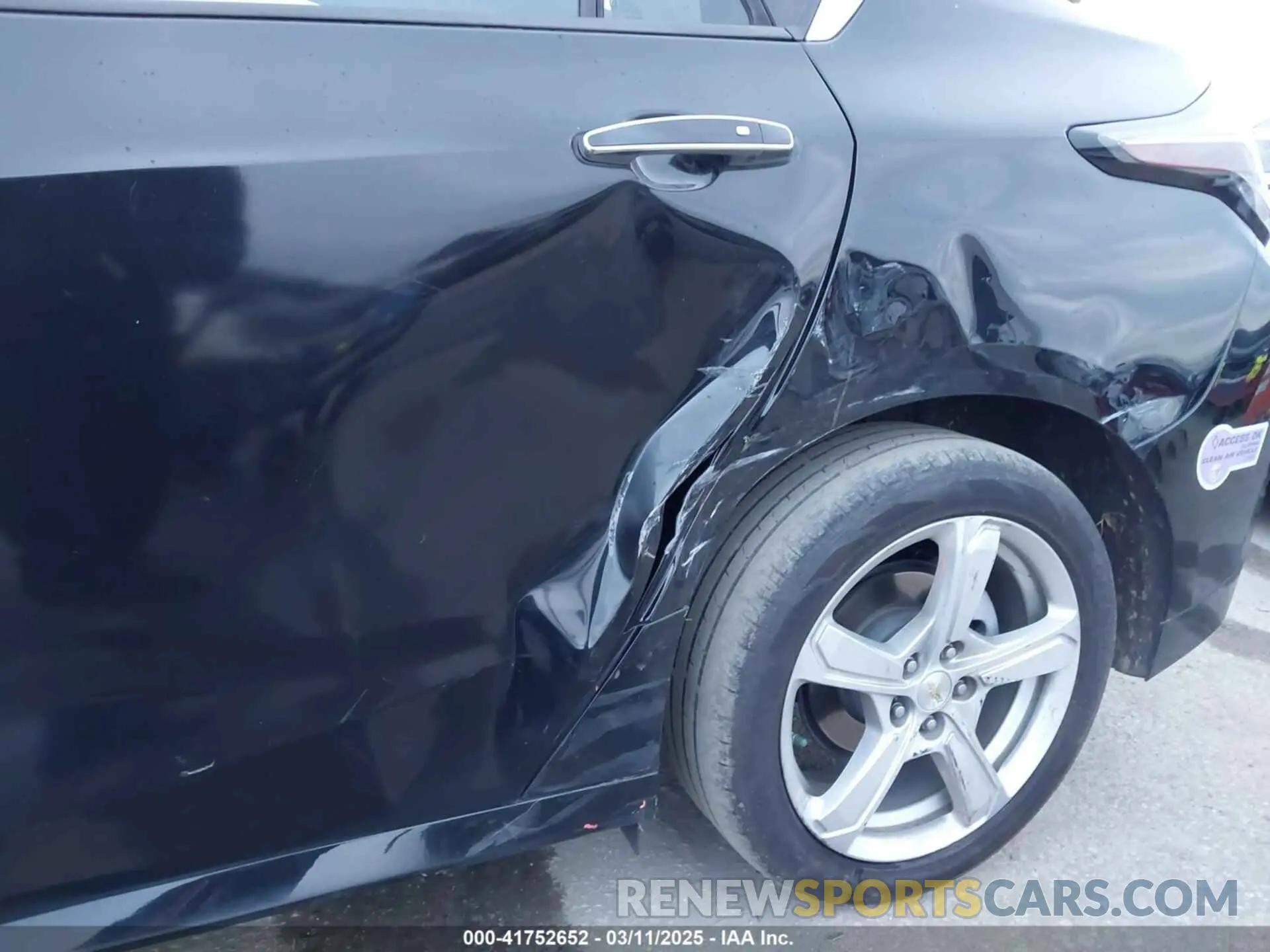 17 Photograph of a damaged car 1G1RC6S53KU114797 CHEVROLET VOLT 2019