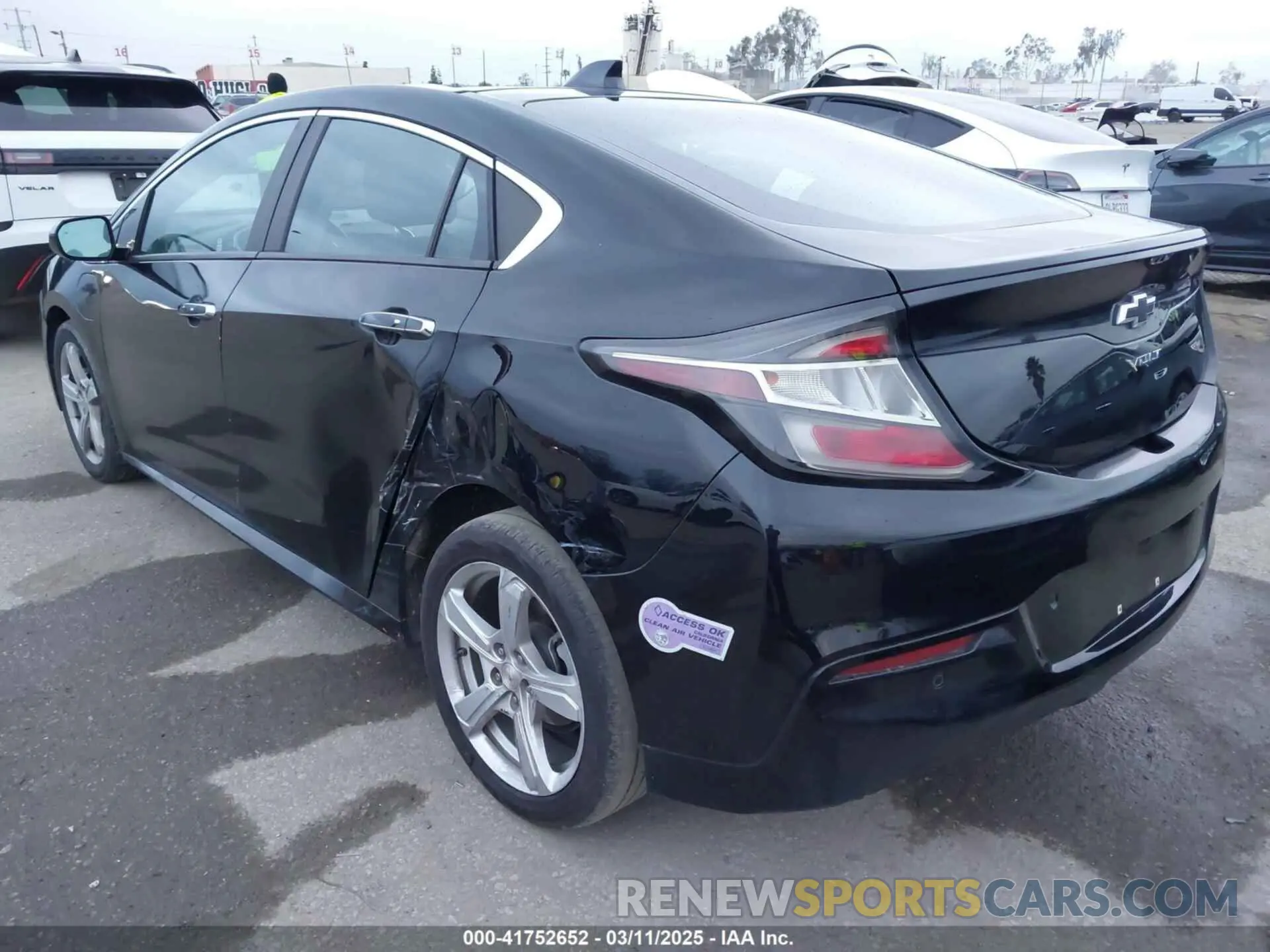 3 Photograph of a damaged car 1G1RC6S53KU114797 CHEVROLET VOLT 2019
