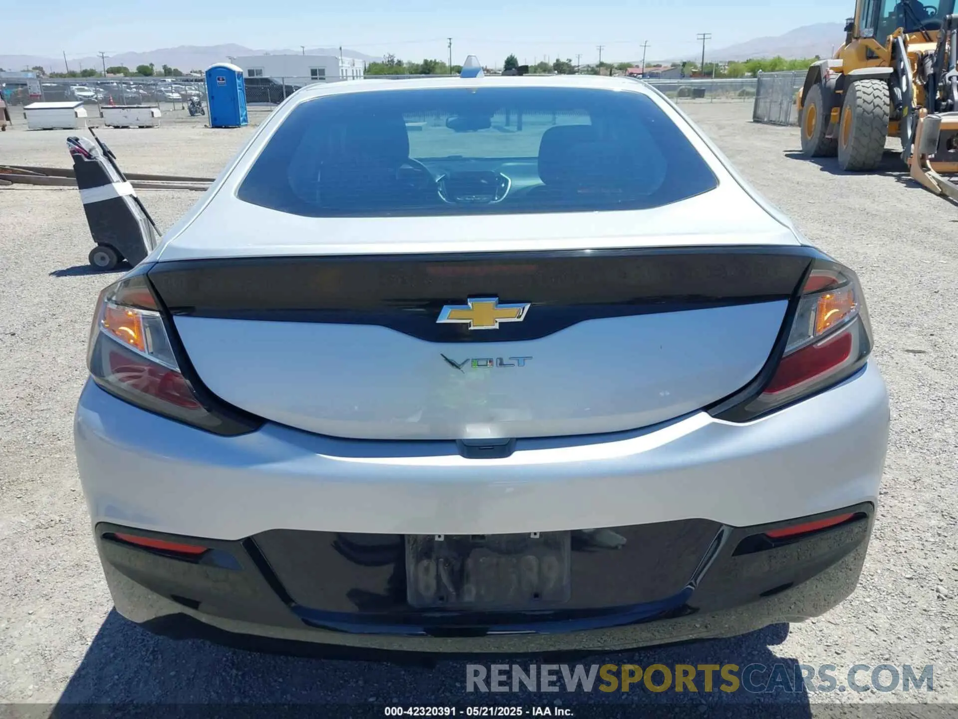 16 Photograph of a damaged car 1G1RC6S57KU128671 CHEVROLET VOLT 2019