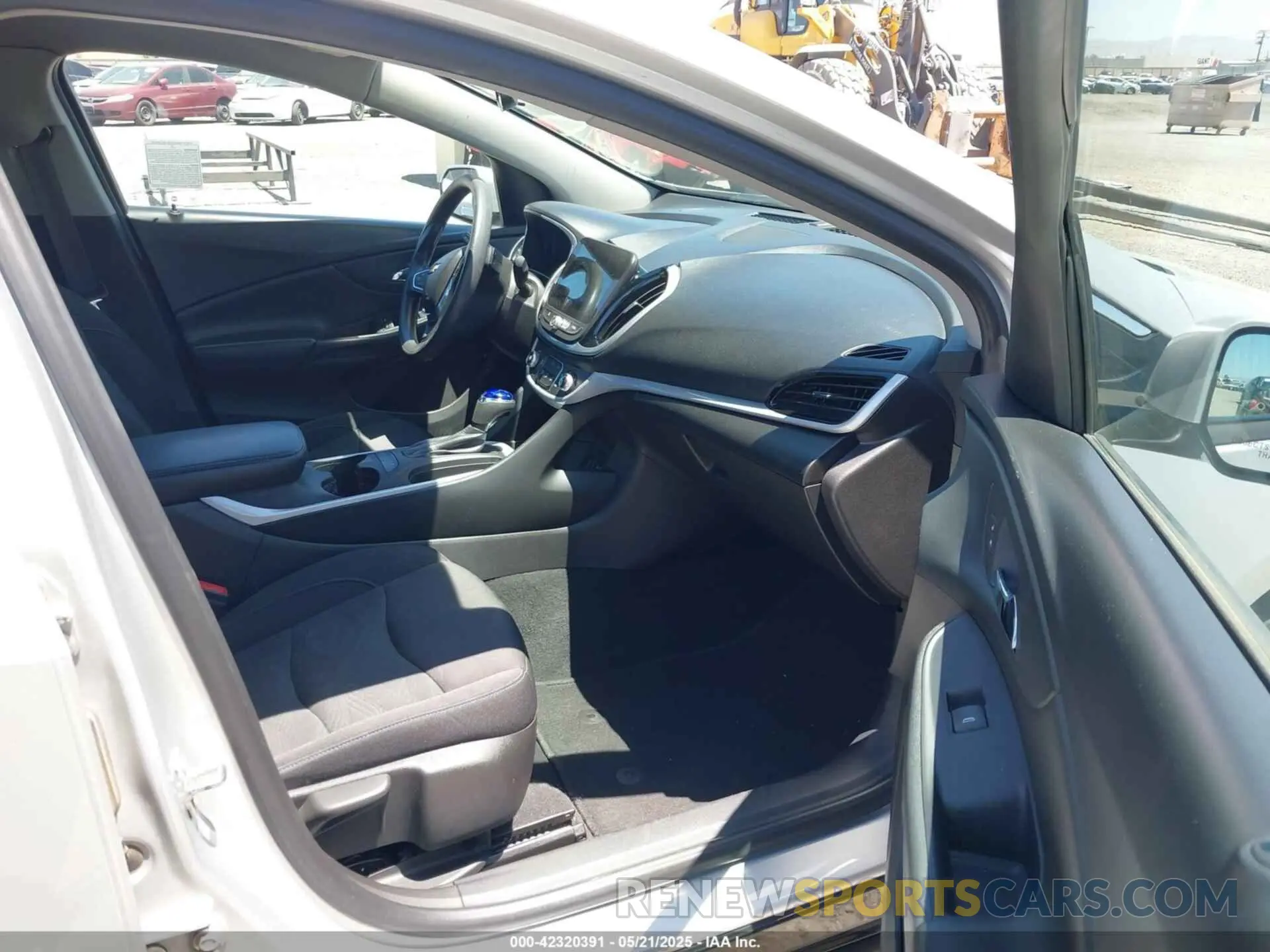 5 Photograph of a damaged car 1G1RC6S57KU128671 CHEVROLET VOLT 2019