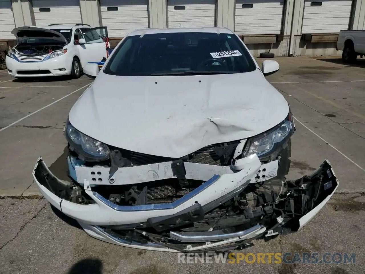 5 Photograph of a damaged car 1G1RD6S52KU126940 CHEVROLET VOLT 2019