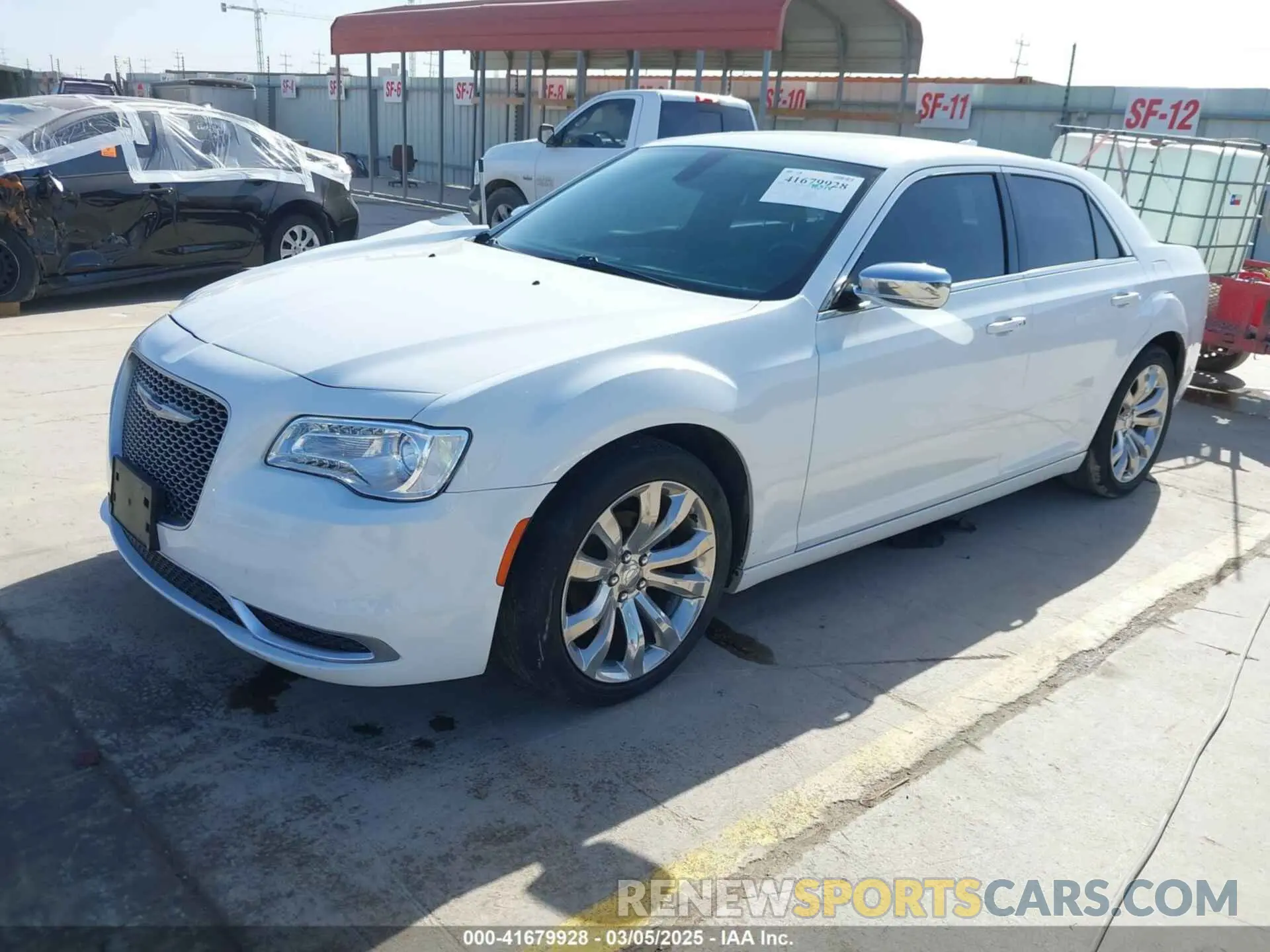 2 Photograph of a damaged car 2C3CCAAG0KH505545 CHRYSLER 300 2019
