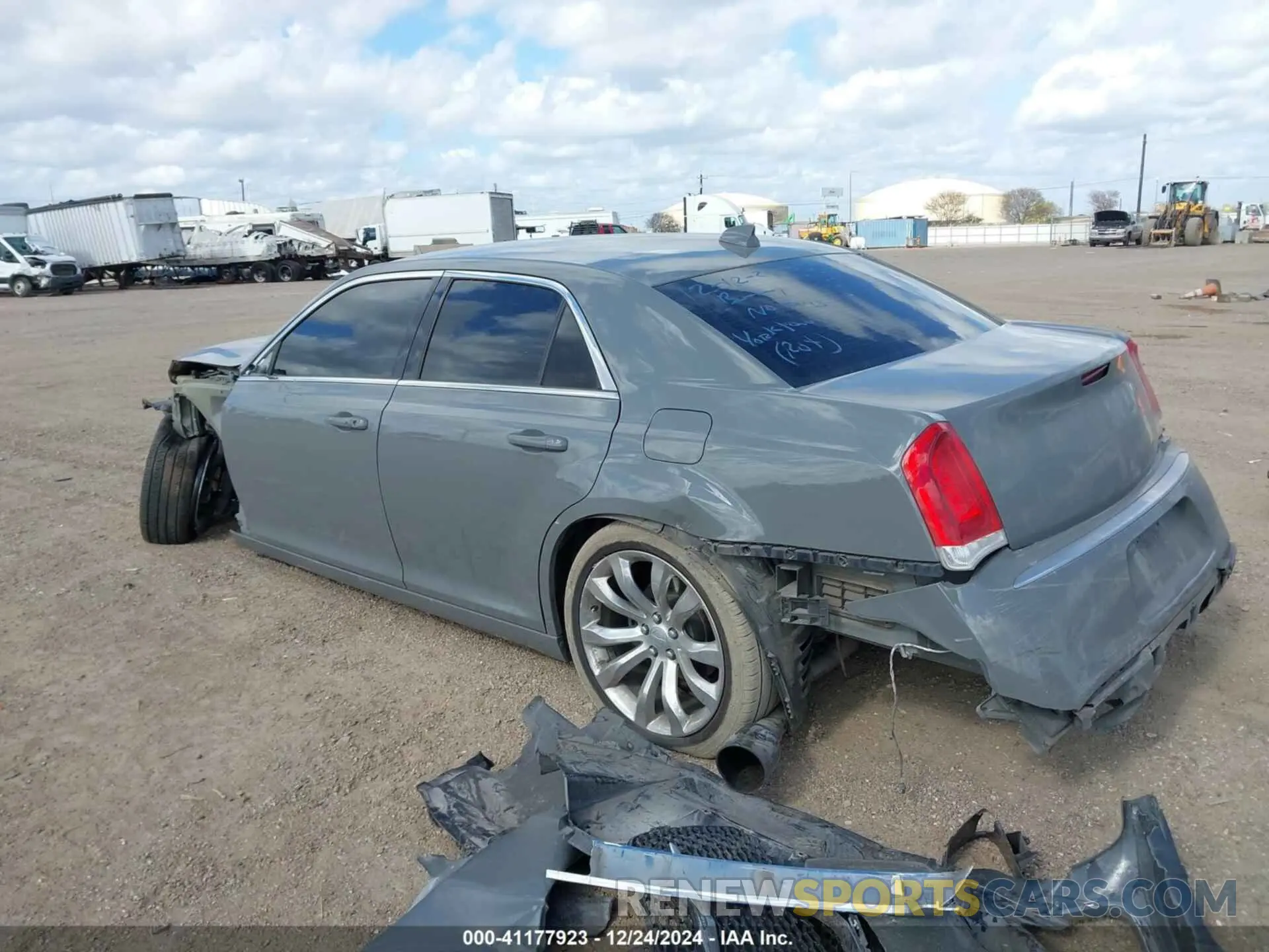 15 Photograph of a damaged car 2C3CCAAG0KH651296 CHRYSLER 300 2019