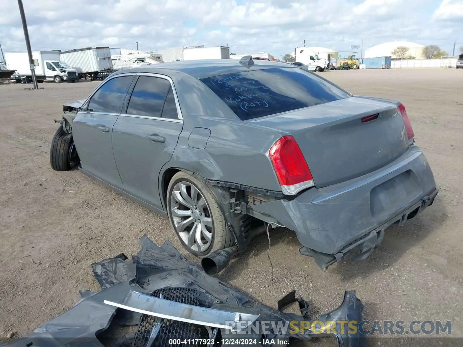 3 Photograph of a damaged car 2C3CCAAG0KH651296 CHRYSLER 300 2019
