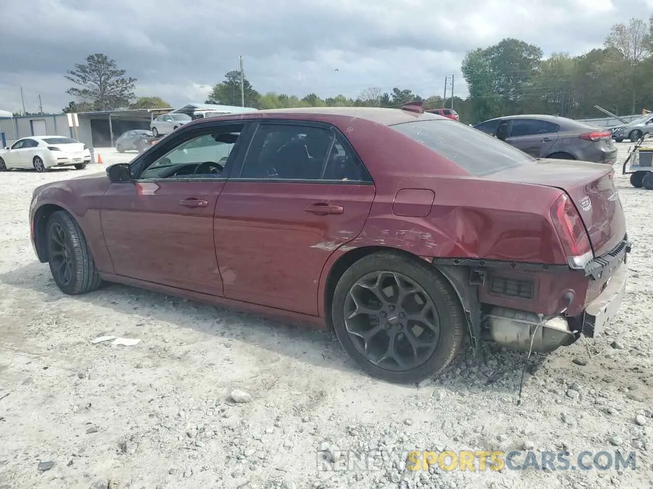 2 Photograph of a damaged car 2C3CCAAG0KH675923 CHRYSLER 300 2019