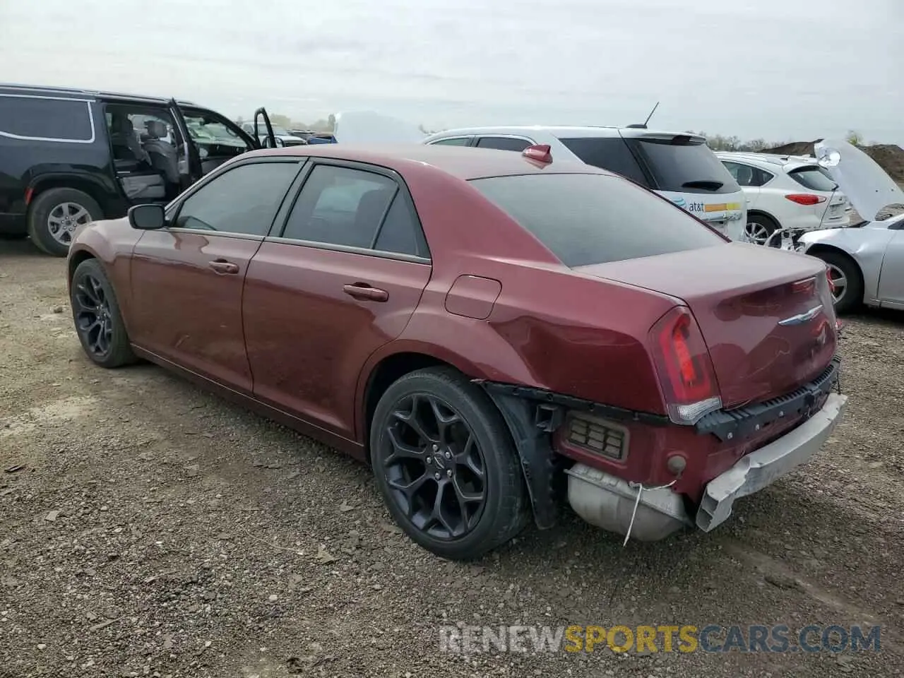 2 Photograph of a damaged car 2C3CCAAG1KH501567 CHRYSLER 300 2019