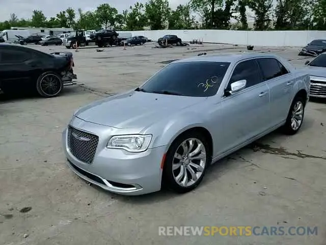 13 Photograph of a damaged car 2C3CCAAG1KH660363 CHRYSLER 300 2019