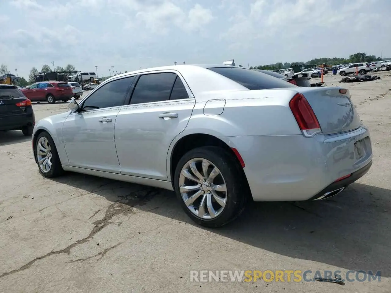 2 Photograph of a damaged car 2C3CCAAG1KH660363 CHRYSLER 300 2019