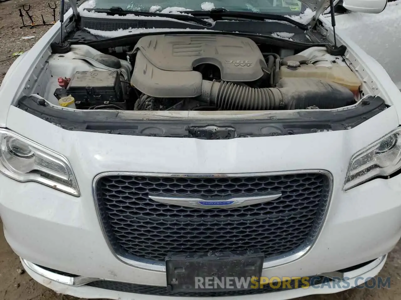 11 Photograph of a damaged car 2C3CCAAG2KH648299 CHRYSLER 300 2019