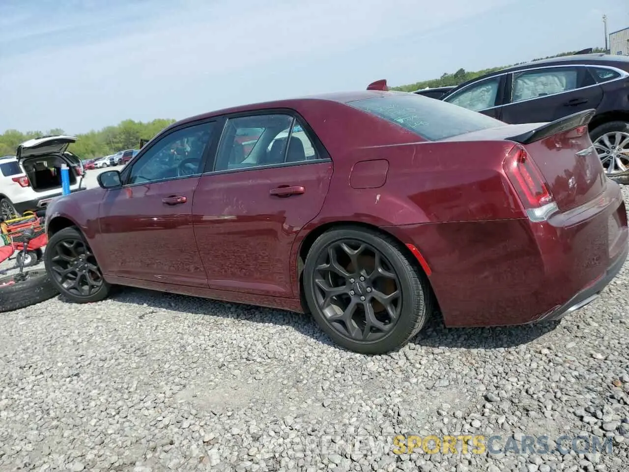 2 Photograph of a damaged car 2C3CCAAG3KH582510 CHRYSLER 300 2019