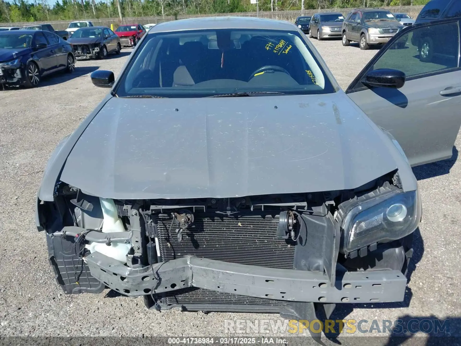 6 Photograph of a damaged car 2C3CCAAG3KH671588 CHRYSLER 300 2019