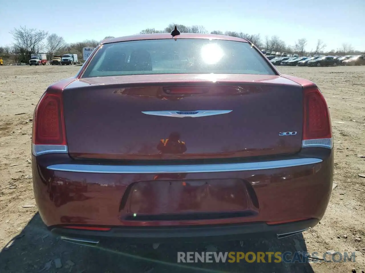 6 Photograph of a damaged car 2C3CCAAG4KH590597 CHRYSLER 300 2019
