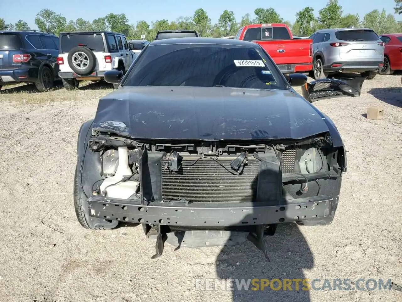 5 Photograph of a damaged car 2C3CCAAG4KH636896 CHRYSLER 300 2019