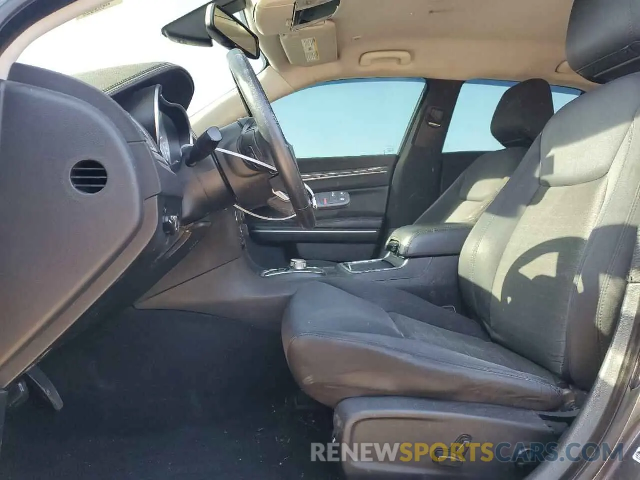 7 Photograph of a damaged car 2C3CCAAG4KH636896 CHRYSLER 300 2019