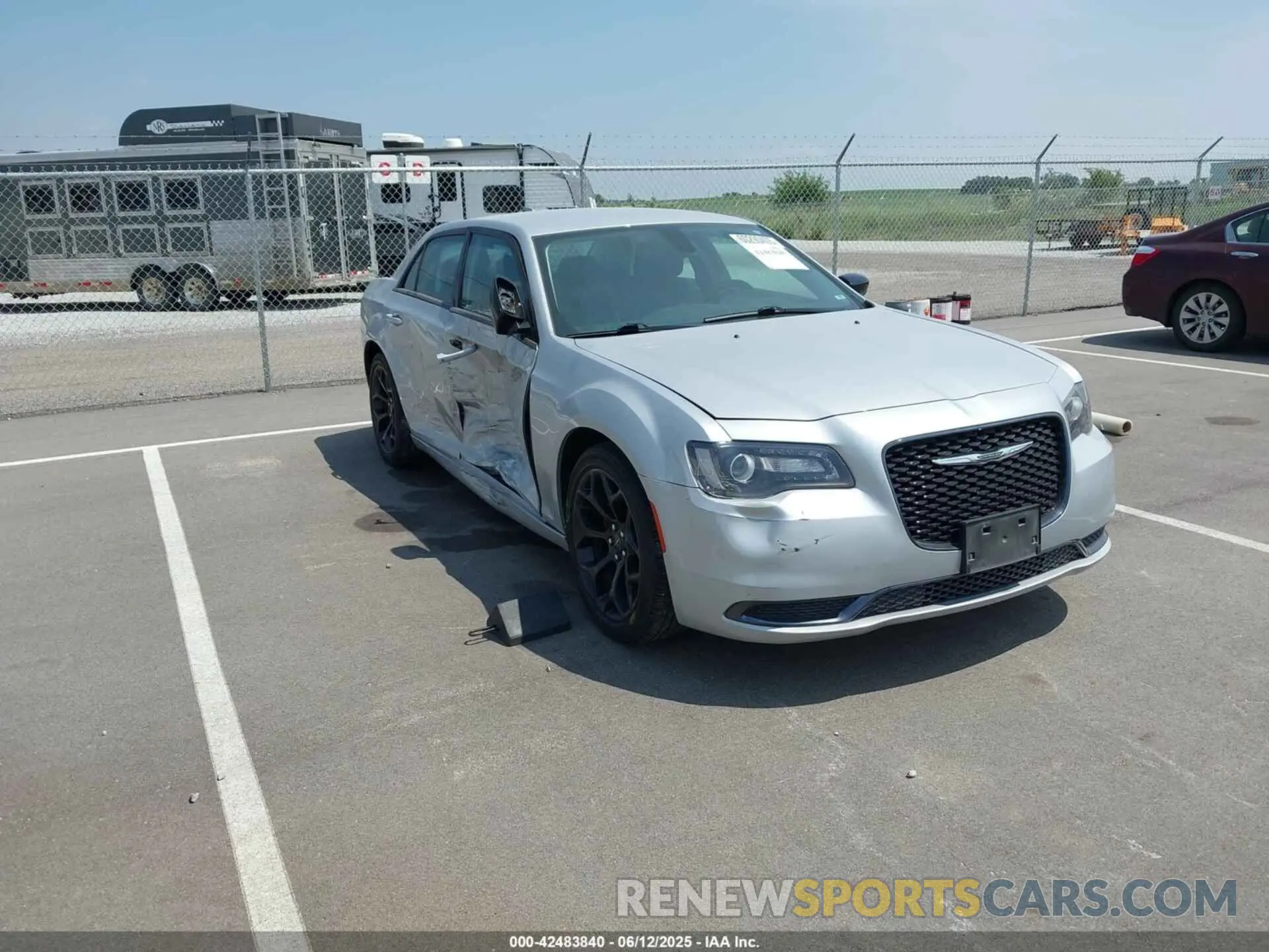 1 Photograph of a damaged car 2C3CCAAG4KH648286 CHRYSLER 300 2019