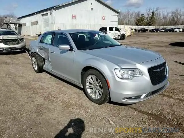 10 Photograph of a damaged car 2C3CCAAG4KH729031 CHRYSLER 300 2019