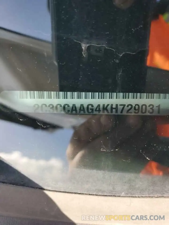 14 Photograph of a damaged car 2C3CCAAG4KH729031 CHRYSLER 300 2019