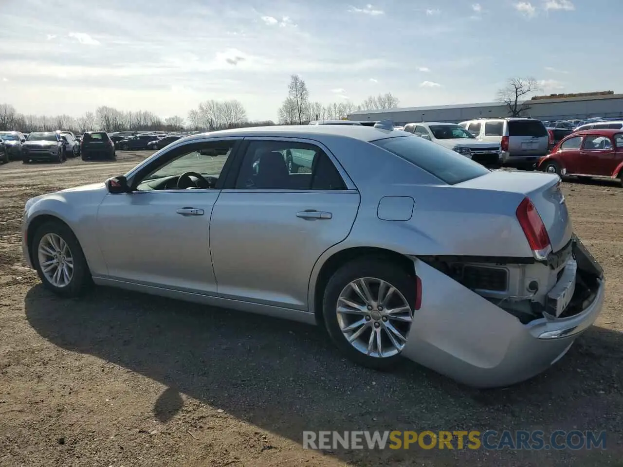 2 Photograph of a damaged car 2C3CCAAG4KH729031 CHRYSLER 300 2019